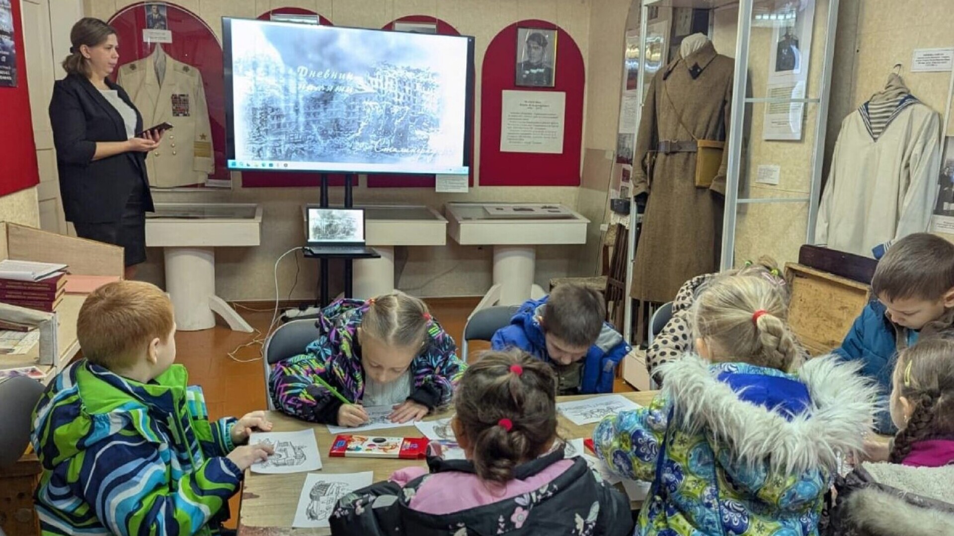 Воспитанники детского сада № 1 «Сказка» посетили музейное занятие «Сталинградская битва»